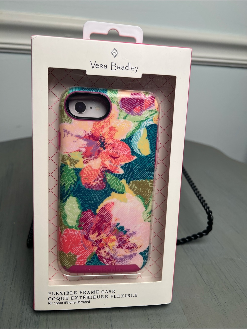 Vera Bradley Pink Floral iPhone Flexible Frame Case. iPhone 8/7/6/6s